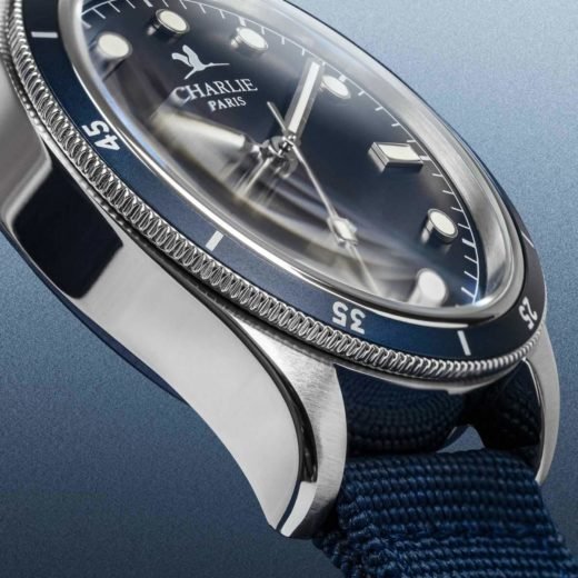 concordia-diver-watch-man-automatic-Detail_Blue_4_1400x