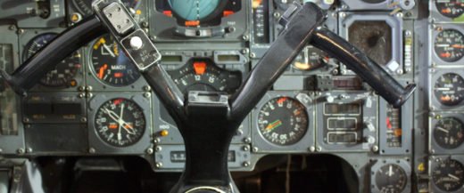 Cockpit-of-concorde