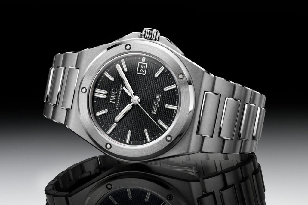 Watches & Wonders 2023: IWC unveils the new Ingenieur 40
