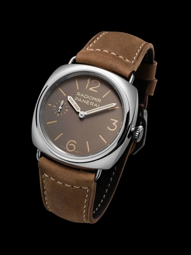 Under Watch: Panerai Radiomir Officine PAM01385 2 Panerai Radiomir Officine PAM01385 1