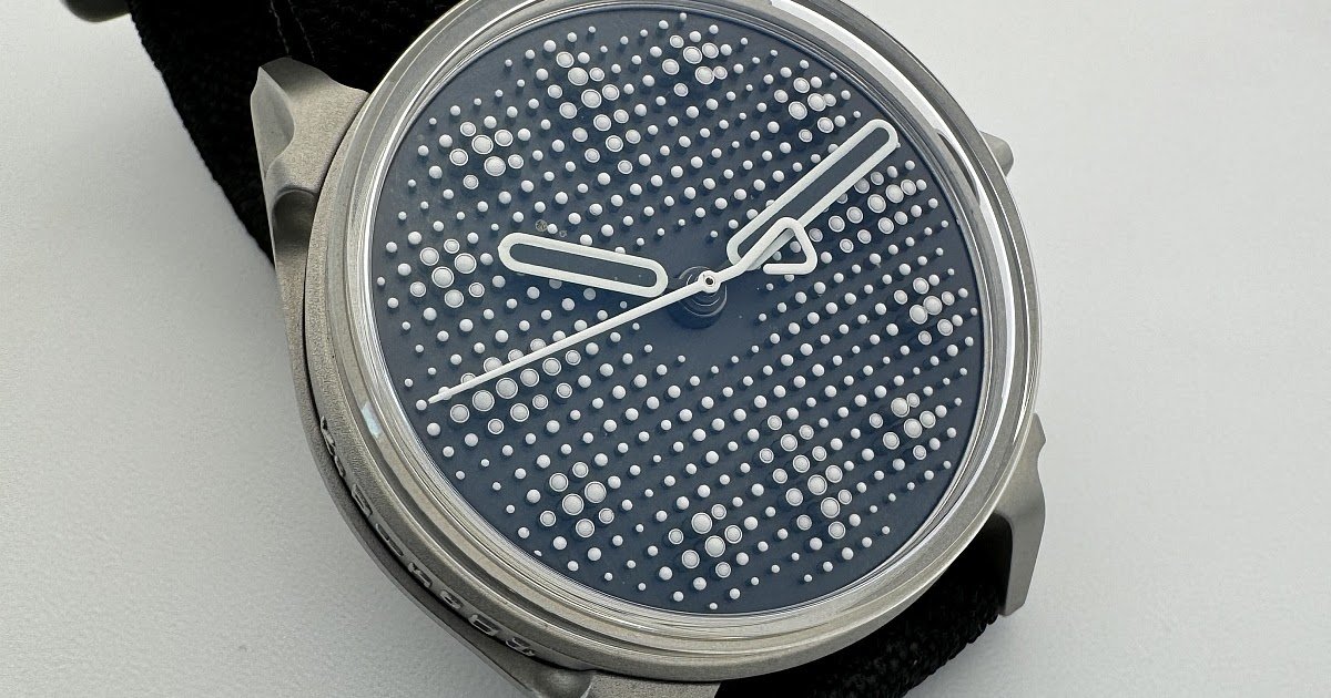 The Projekt 01 marks Kollokium’s debut in the watch industry