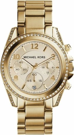 Michael Kors Blair is the epitome of modern style. Sleek and functional, it's a real eye-catcher.