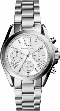 The Michael Kors Bradshaw watch for women is a must-have. Elegance and performance combined.