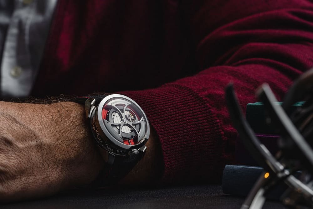 MAD-EDITIONS_MAD1-RED_Wristshot2_Lres Watch