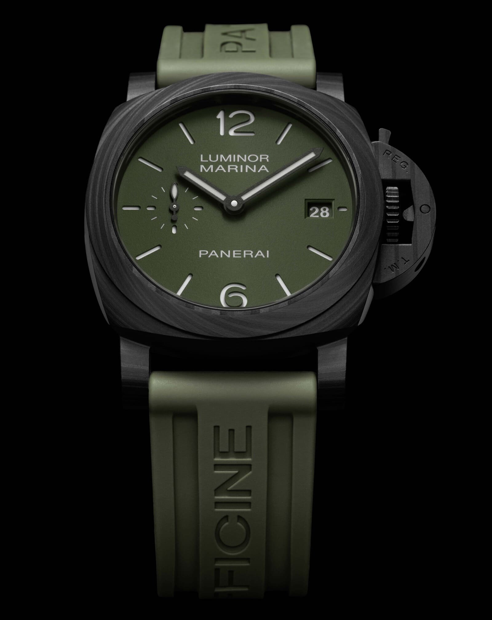 Rewrite this title Panerai unveils the Luminor Quaranta Carbotech™