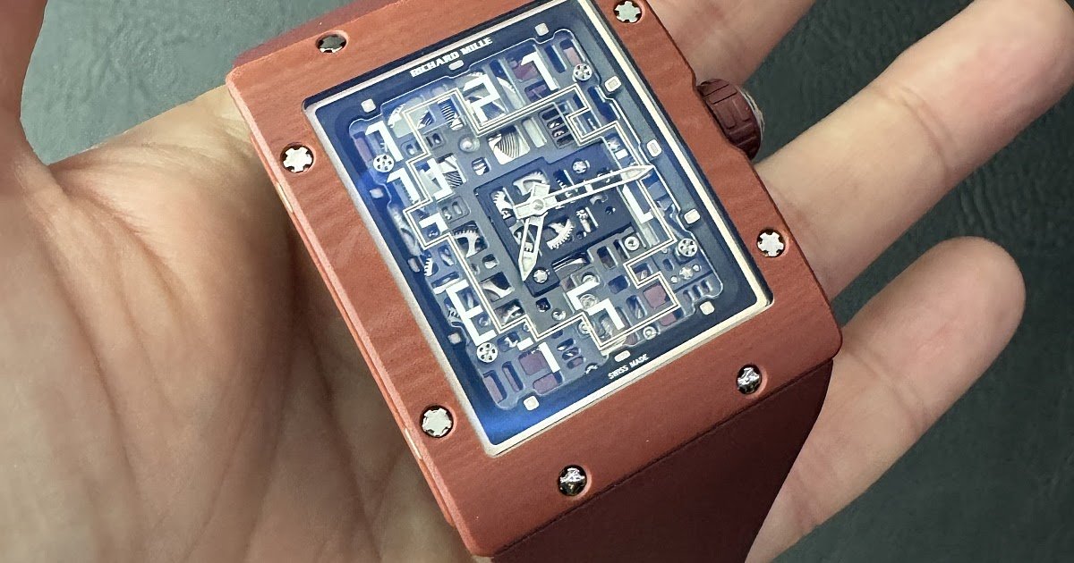 A contemporary and successful rectangular watch, the Richard Mille RM16-02