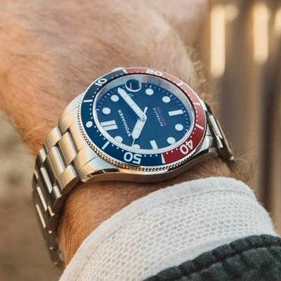 Spinnaker Croft Mid Size Steel SP 5100 11 watch