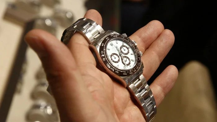 3 Pitfalls to Avoid When Purchasing a Collector’s Watch