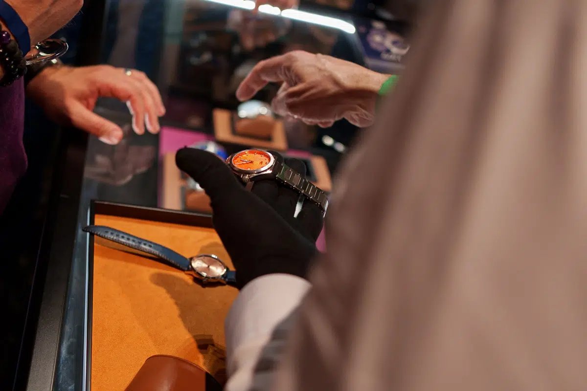 stand watches we love watches 2025 