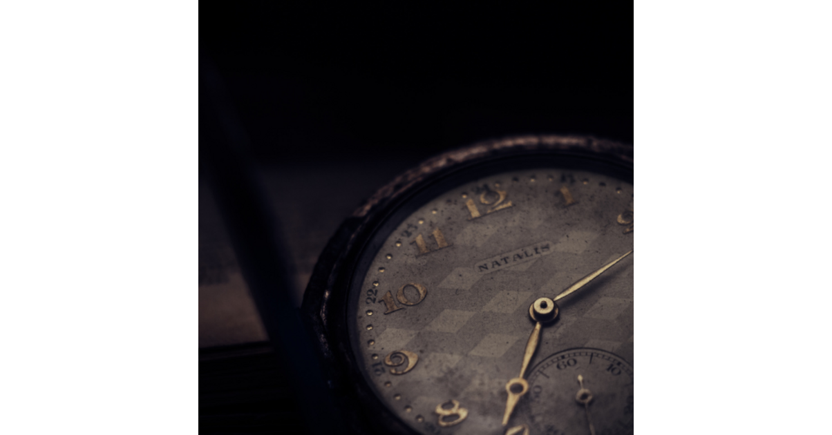 Selecting and Styling Your Vintage Men's Watch 3 Selecting and Styling Your Vintage Men’s Watch