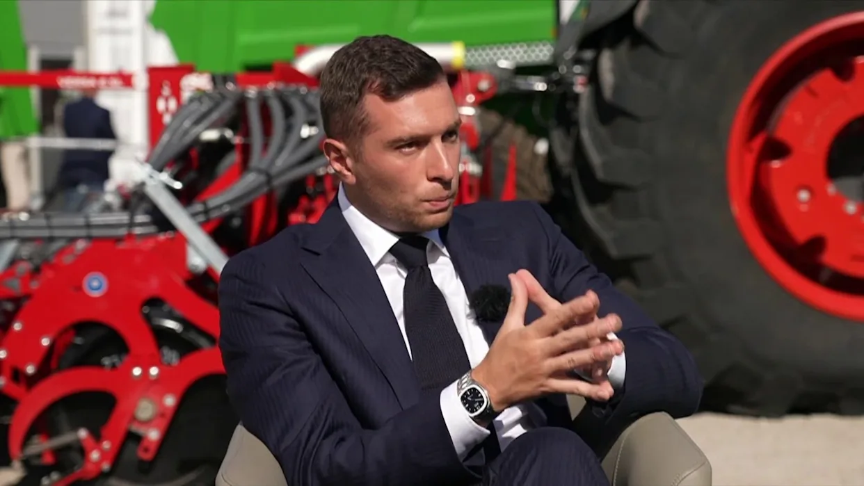 What Watch Is Jordan Bardella Wearing? 4 Jordan Bardella Watches