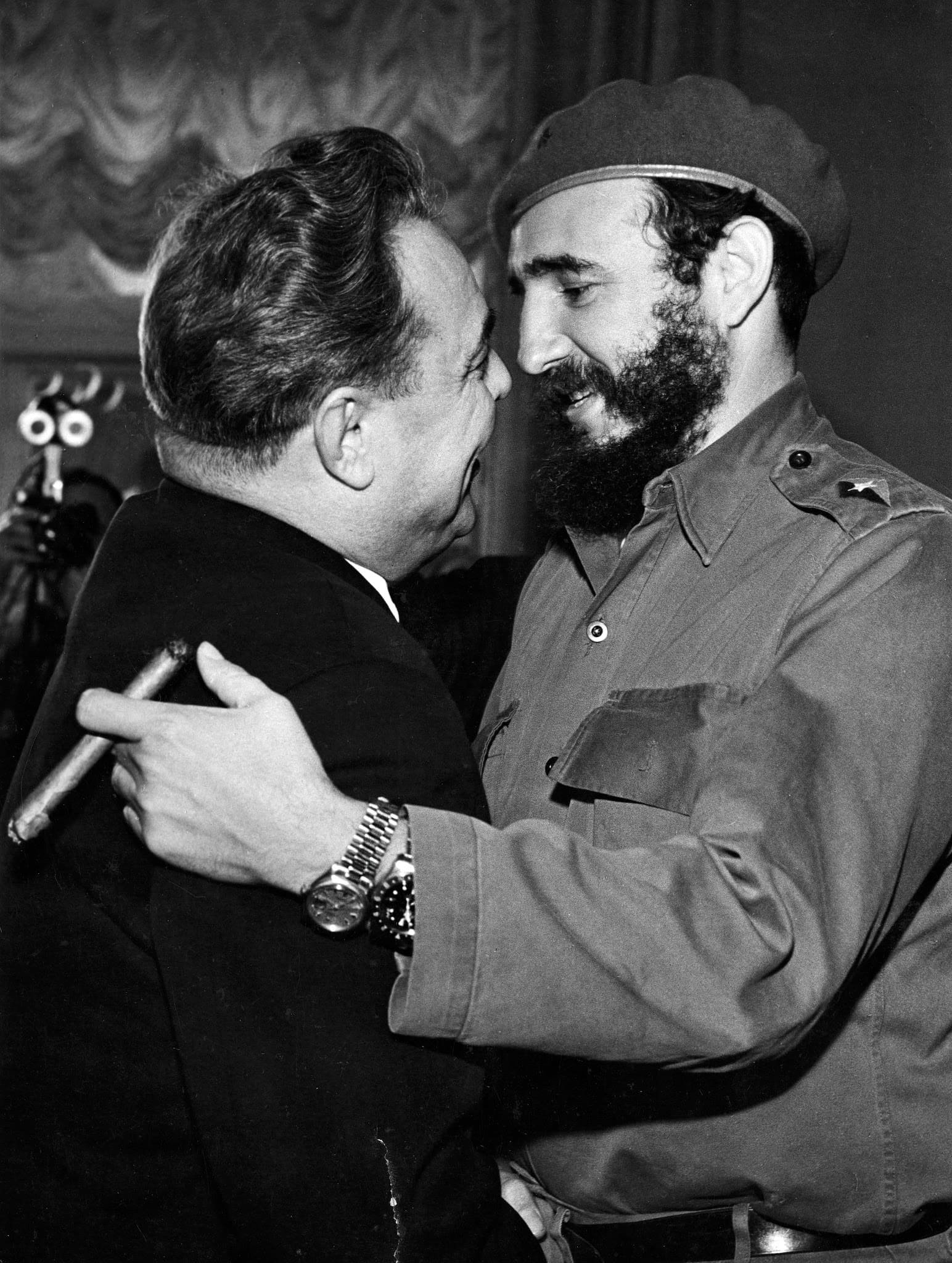 Which Watches Did Fidel Castro Choose to Wear? 2 Fidel Castro Watches