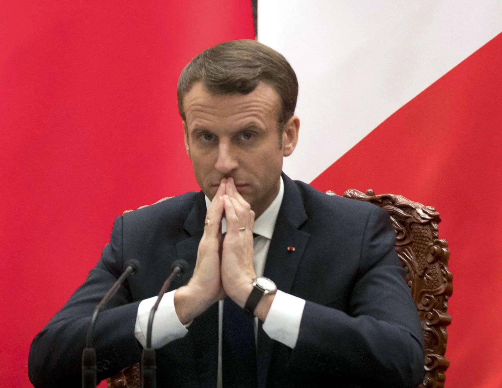 Macron Merci Watch — LMM‑01 (1)