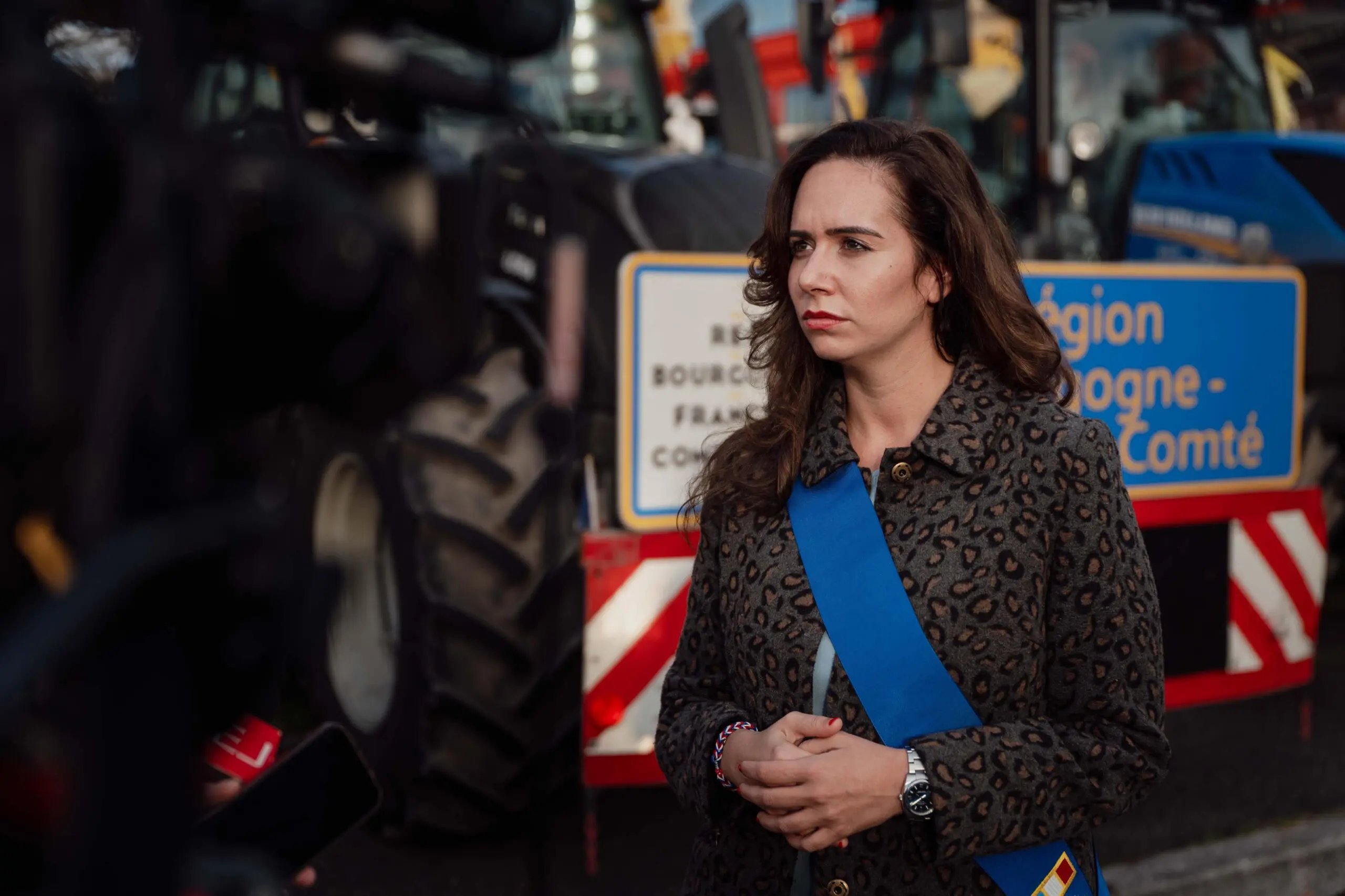 The watch worn by Sarah Knafo