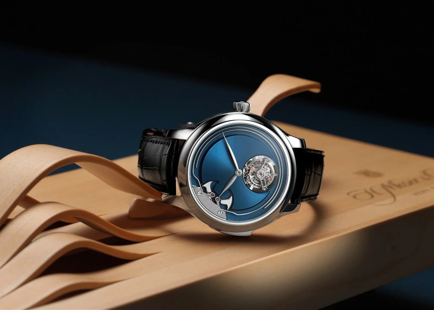 The Allure of Index-Free Watches for Minimalists 37 The Allure of Index-Free Watches for Minimalists