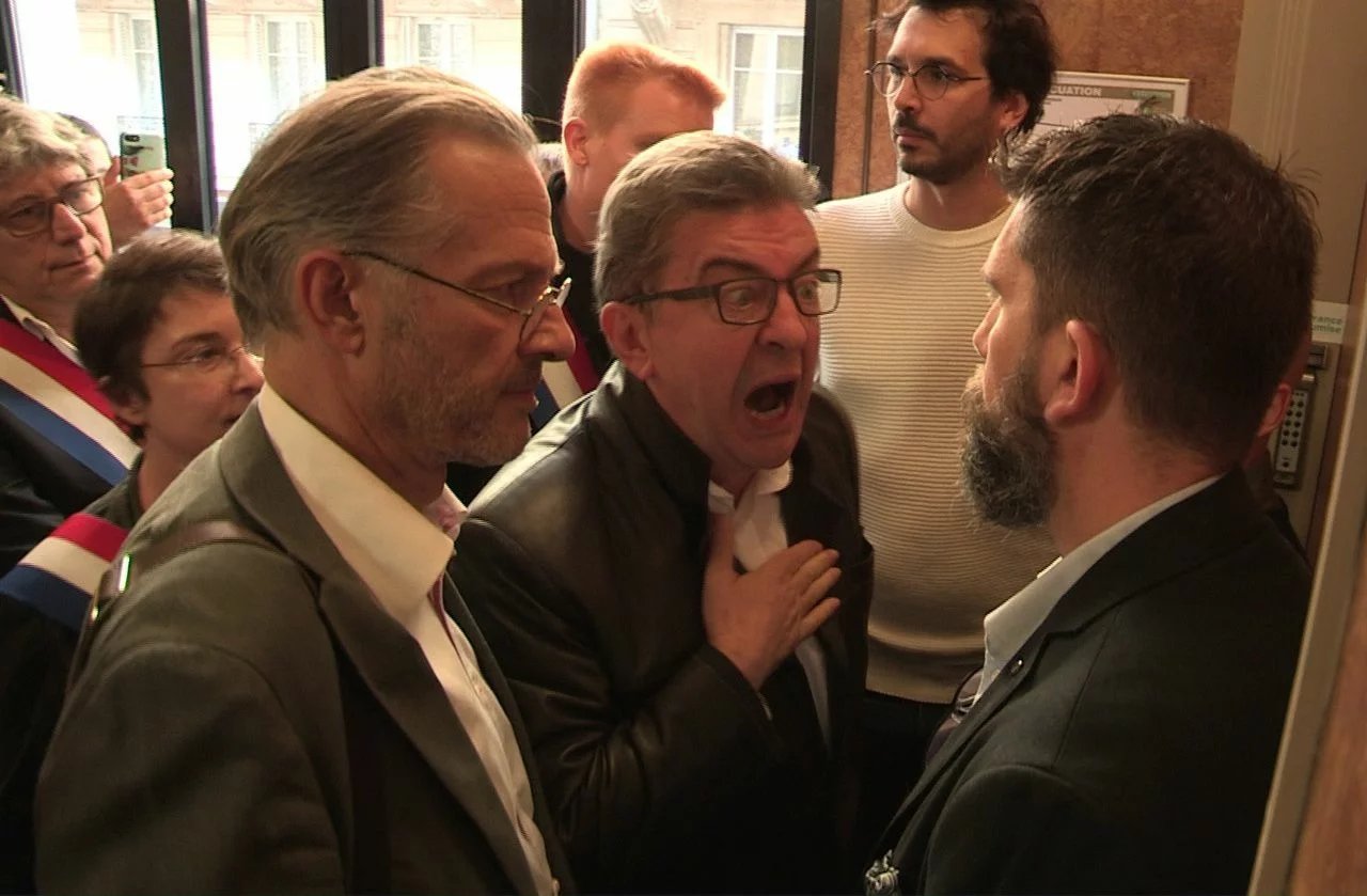 What Watches Does Jean-Luc Mélenchon Prefer? 2 What Watches Does Jean-Luc Mélenchon Prefer?