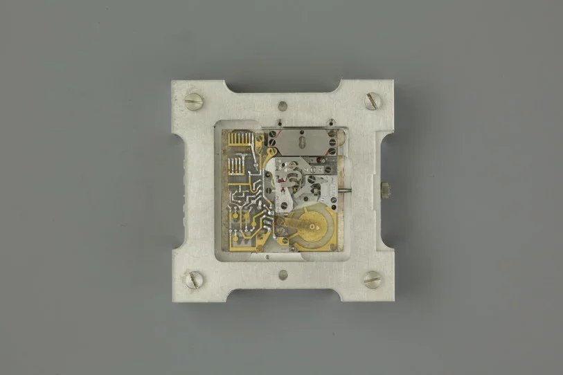 How Quartz Watches Nearly Spelled the End for Swiss Watchmaking 4 swiss quartz movement beta 1