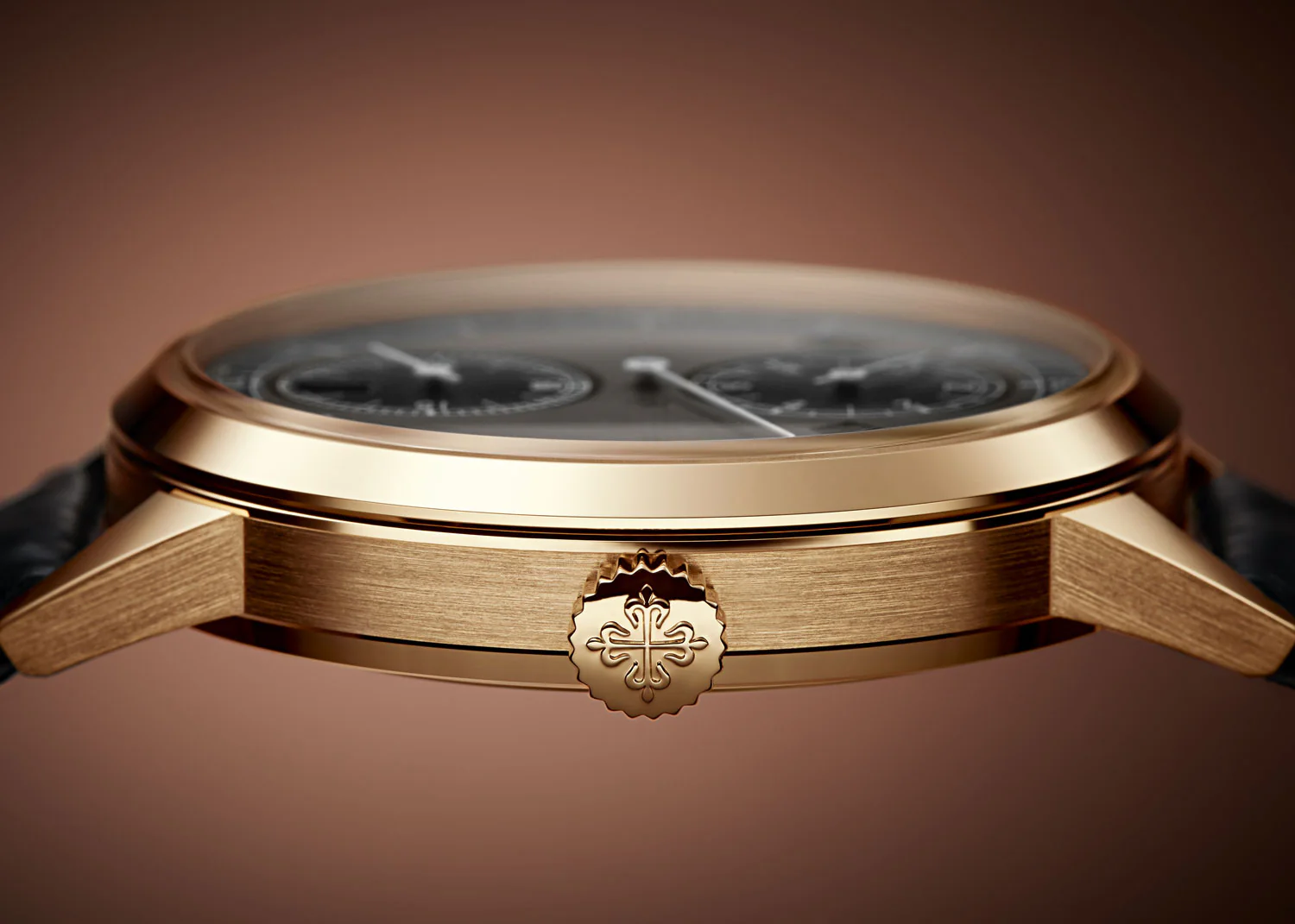 The Patek Philippe Calatrava: A Quintessential Emblem of Watchmaking Elegance 2 Patek Philippe Calatrava Cross
