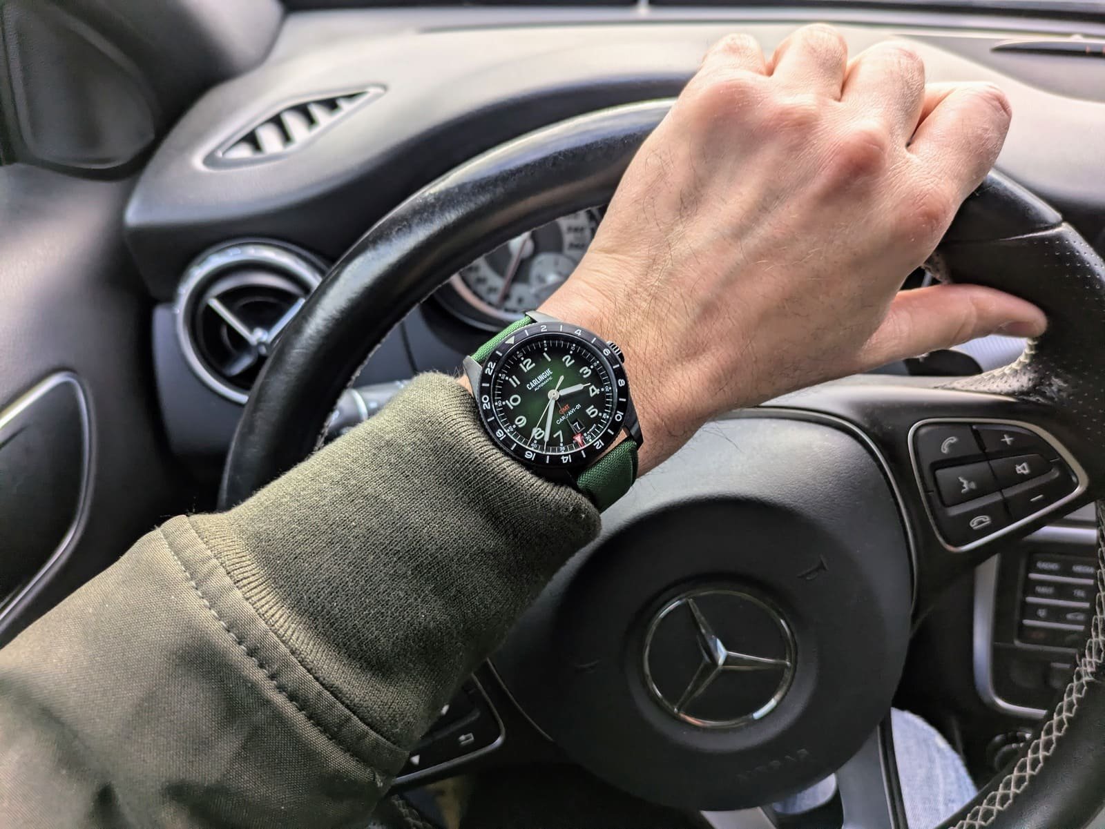 Cabin Aviation 01: Soar into the Skies 5 Carlingue Aviation 01 Watch Review