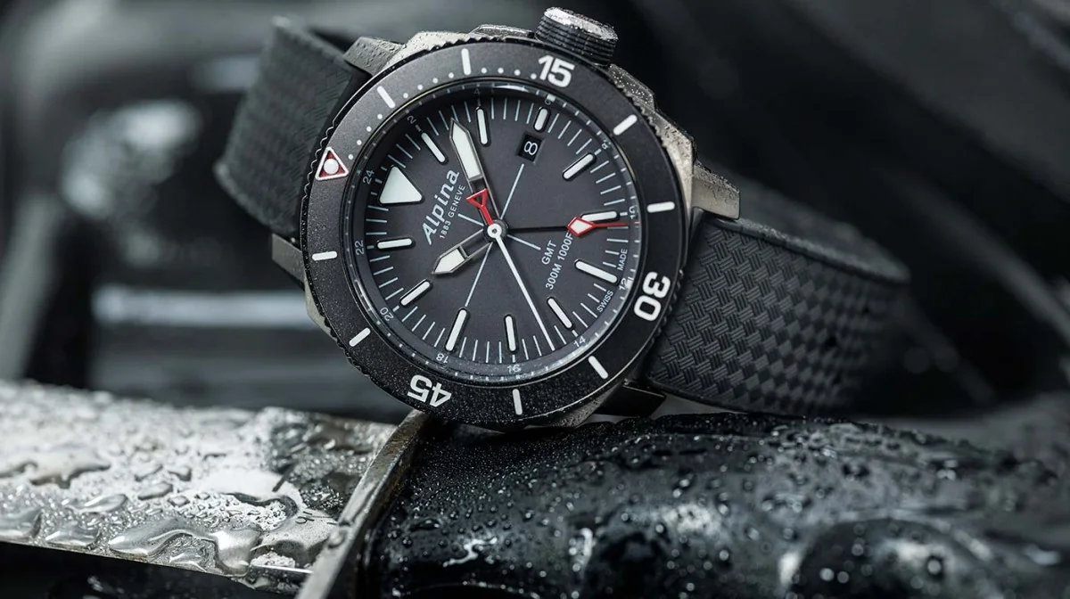 Understanding the Functionality of Dual Time Zone Watches – Montres Passion 3 Choose works gmt dual time watch — works gmt dual time watch