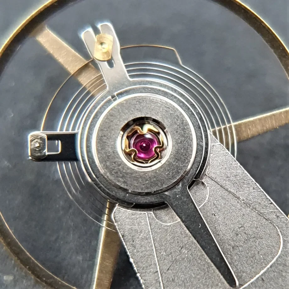 What is a Hairspring and Why It's Essential for Precision – Montres Passion 3 Spiral watchmaking guide