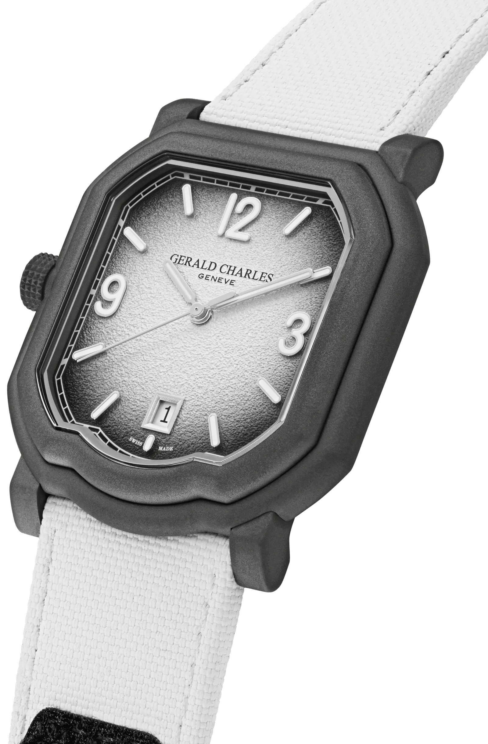 Tennis as a Facade, Ergonomics at the Core – Montres Passion 4 Close up view of gerald charles maestro sport tennis white