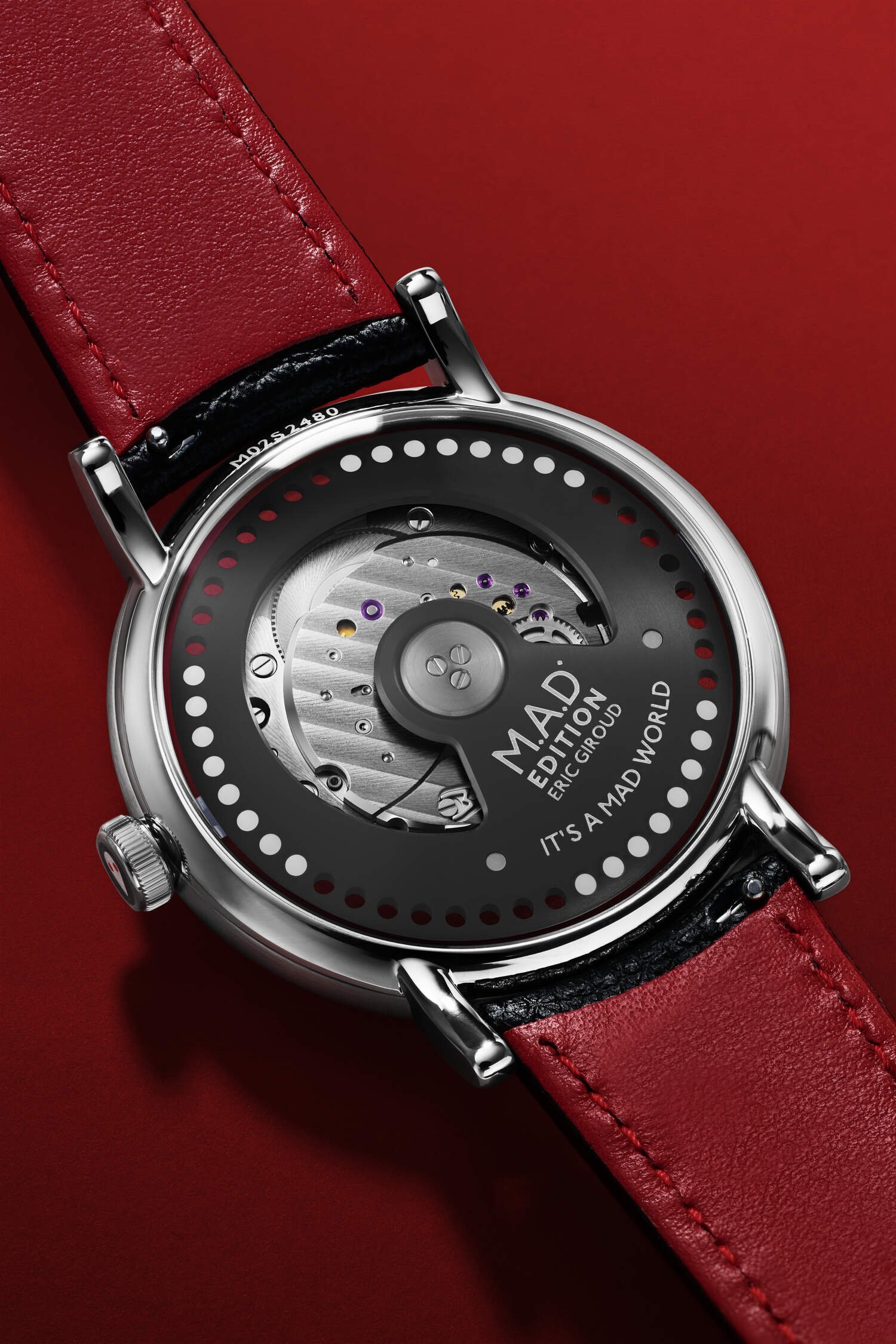 MAD Editions_MAD2_R_B_Lifestyle Watch