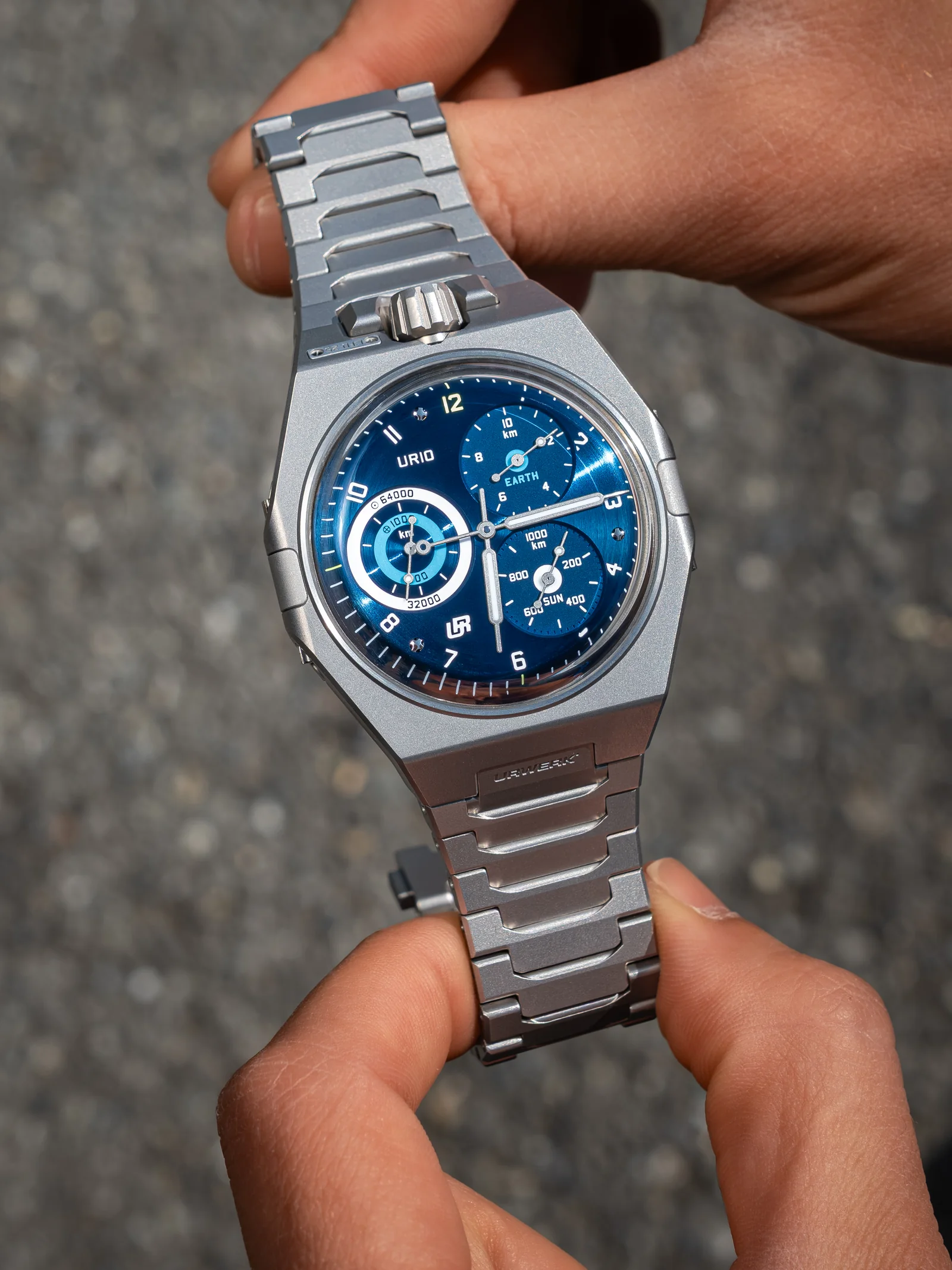 Details of urwerk spacemeter blue watch