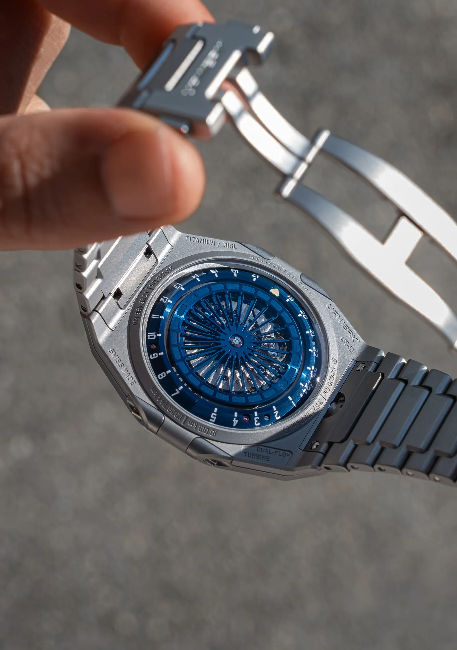 The key points of the urwerk spacemeter blue watch