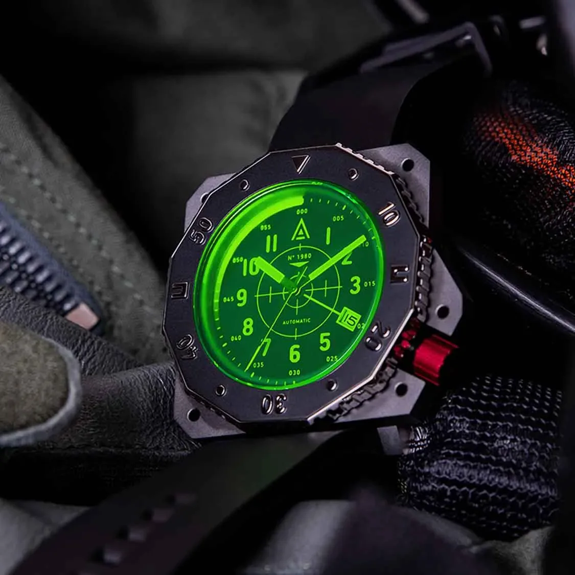 The Enhanced Readability of Watches Featuring Arabic Numerals 5 Close-up view of watch readability dial Arabic numerals